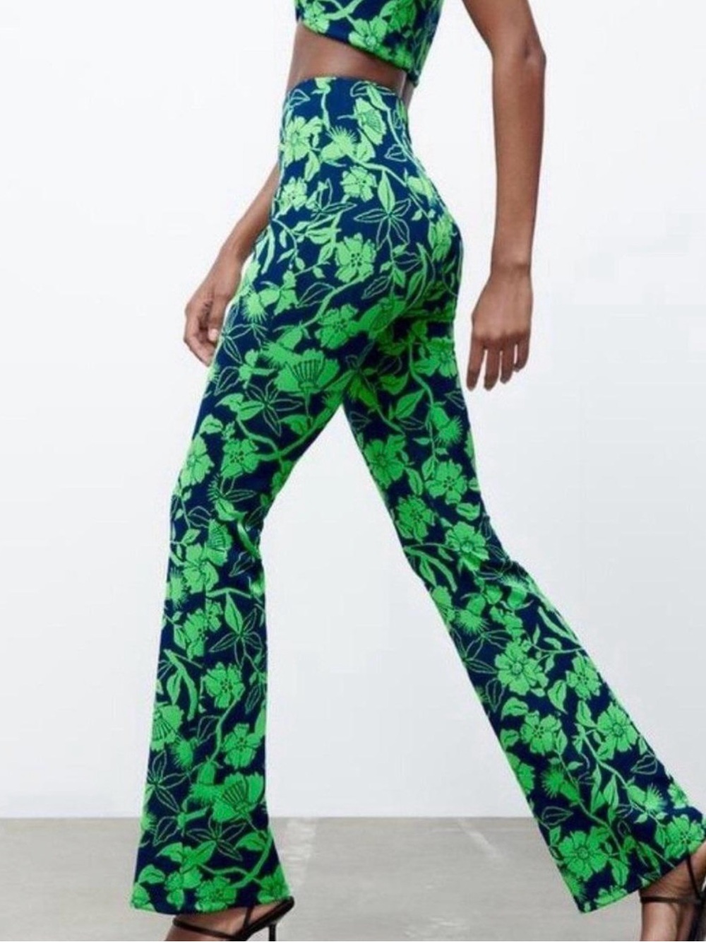 Zara Navy Blue & Bright Green Floral Leggings
